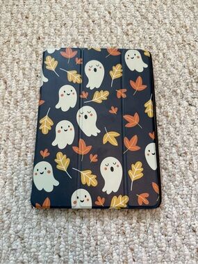 Cute Ghost & Autumn Leaves iPad Case - Black